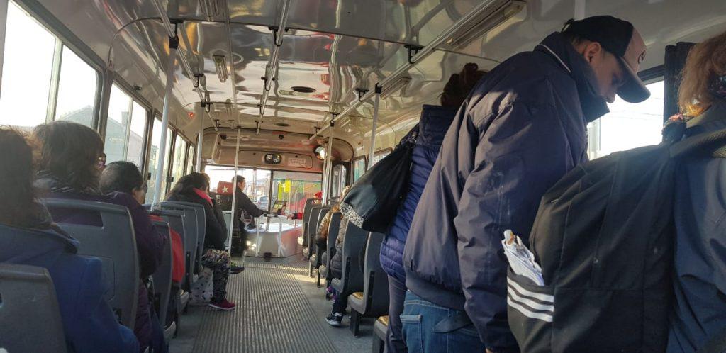 Colectivo-linea-E-maxia-desde-adentro