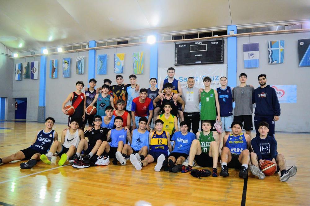 348982723_642972823873381_6051195327254082111_n