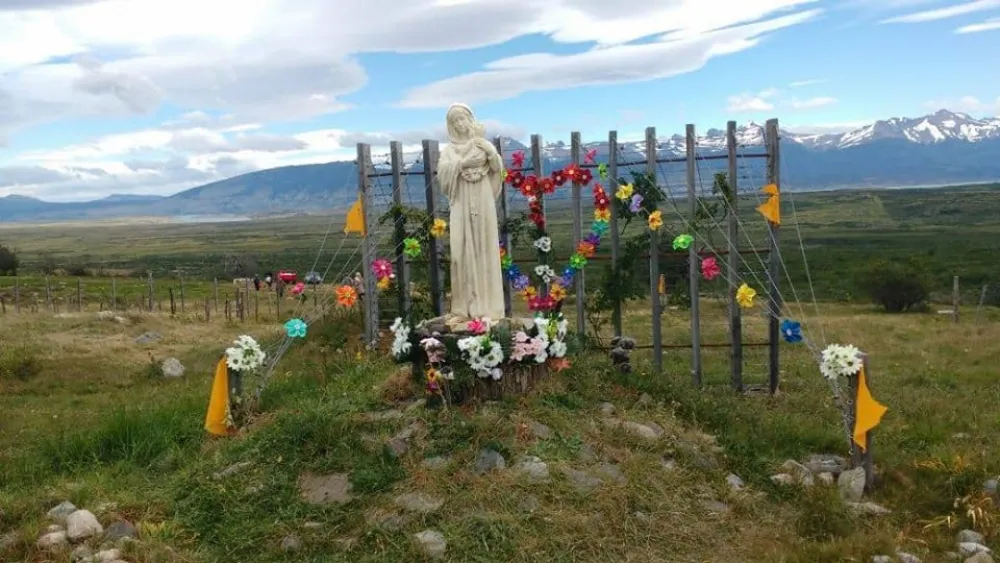 Gale5c058866369af_03122018_447pm