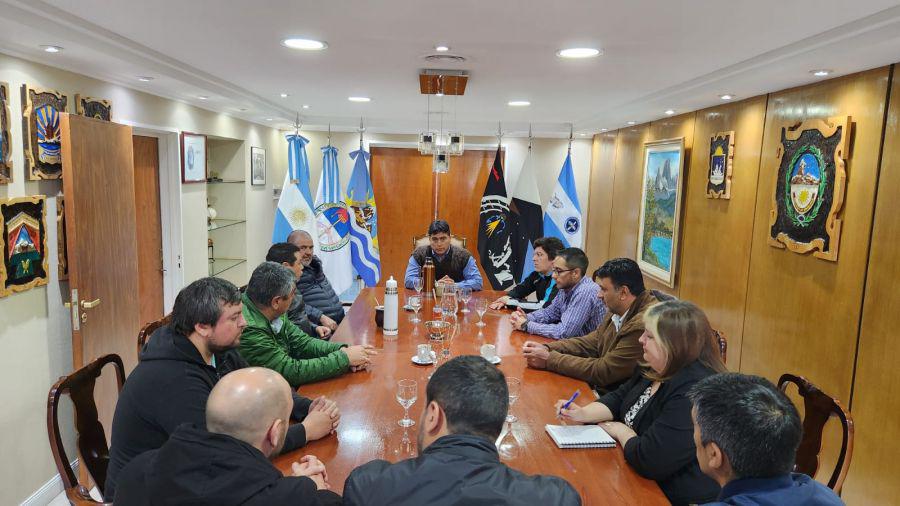 60147971c311574908386cfe5ff29a66_XL