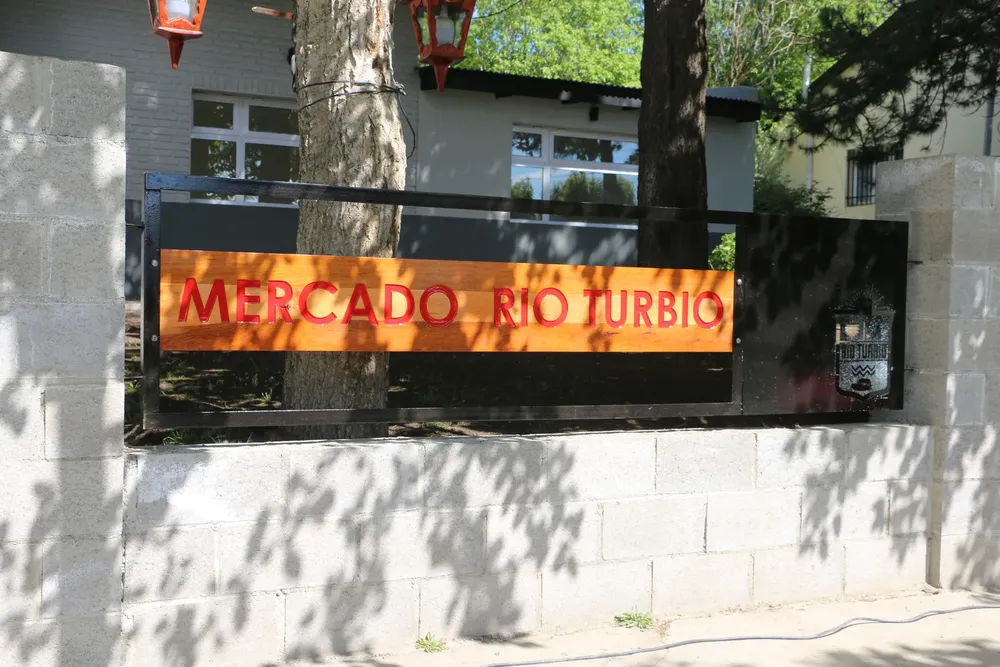 468546927_981431577352879_4254948372536116057_n