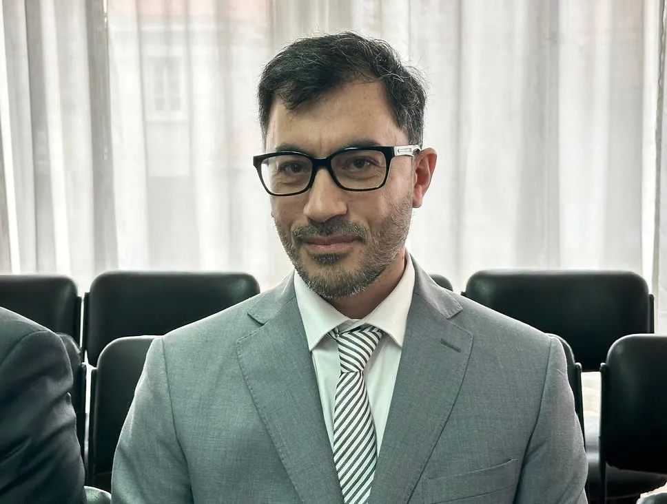 multimedia.normal.96af2f8f2281c860.TnVldm8gSnVleiBDaXZpbCAxX25vcm1hbC53ZWJw